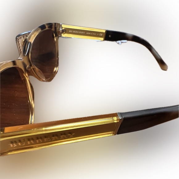 Transparent Yellow/Brown Gradient Burberry sunglasses  - 55-17-140 Mm Sunglasses main image 5
